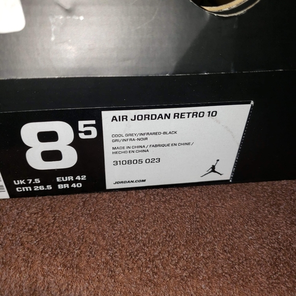 Jordan Retro 10 shoes - Picture 5 of 8